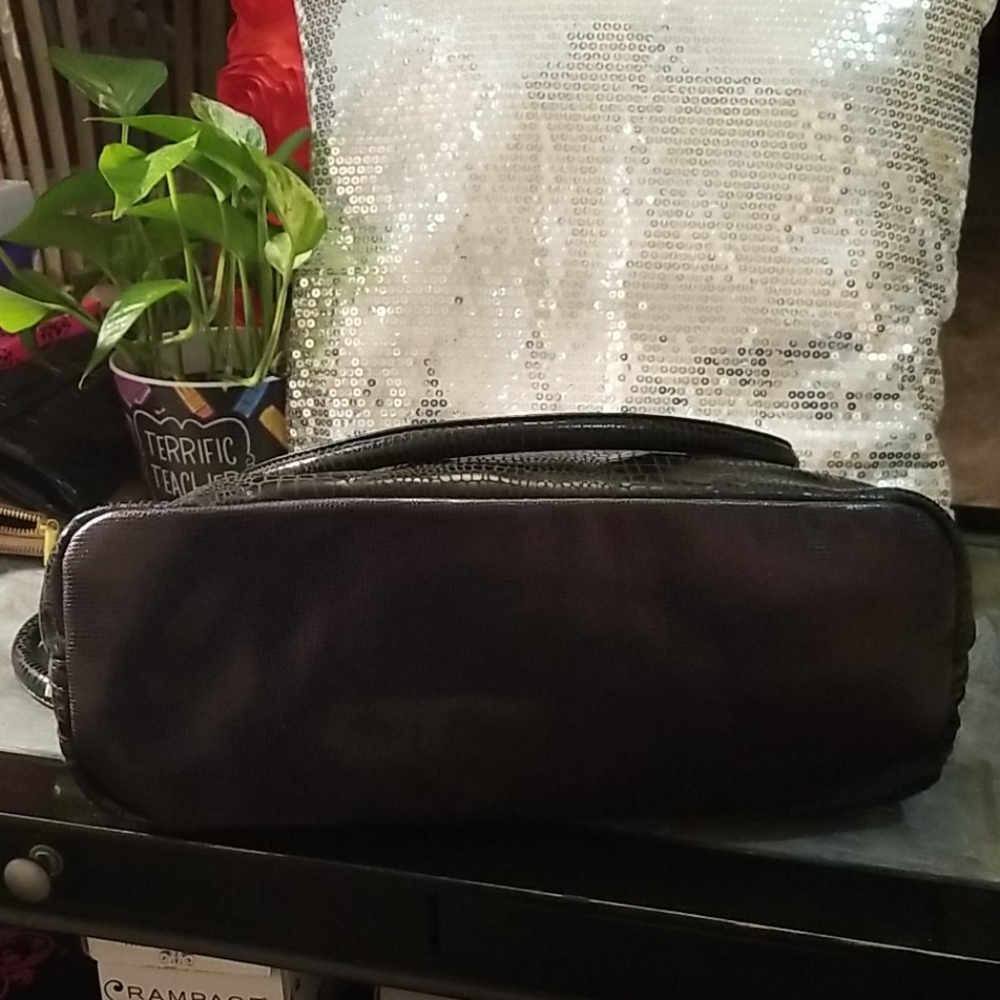 Purse - Picture 4 of 6